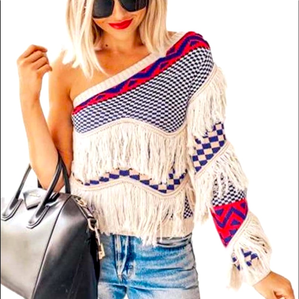 NWT one shoulder fringe top